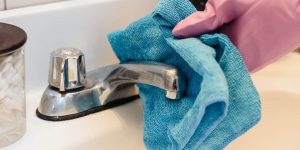 DIY μαντηλάκια γενικού καθαρισμού για κάθε επιφάνεια στο σπίτι
